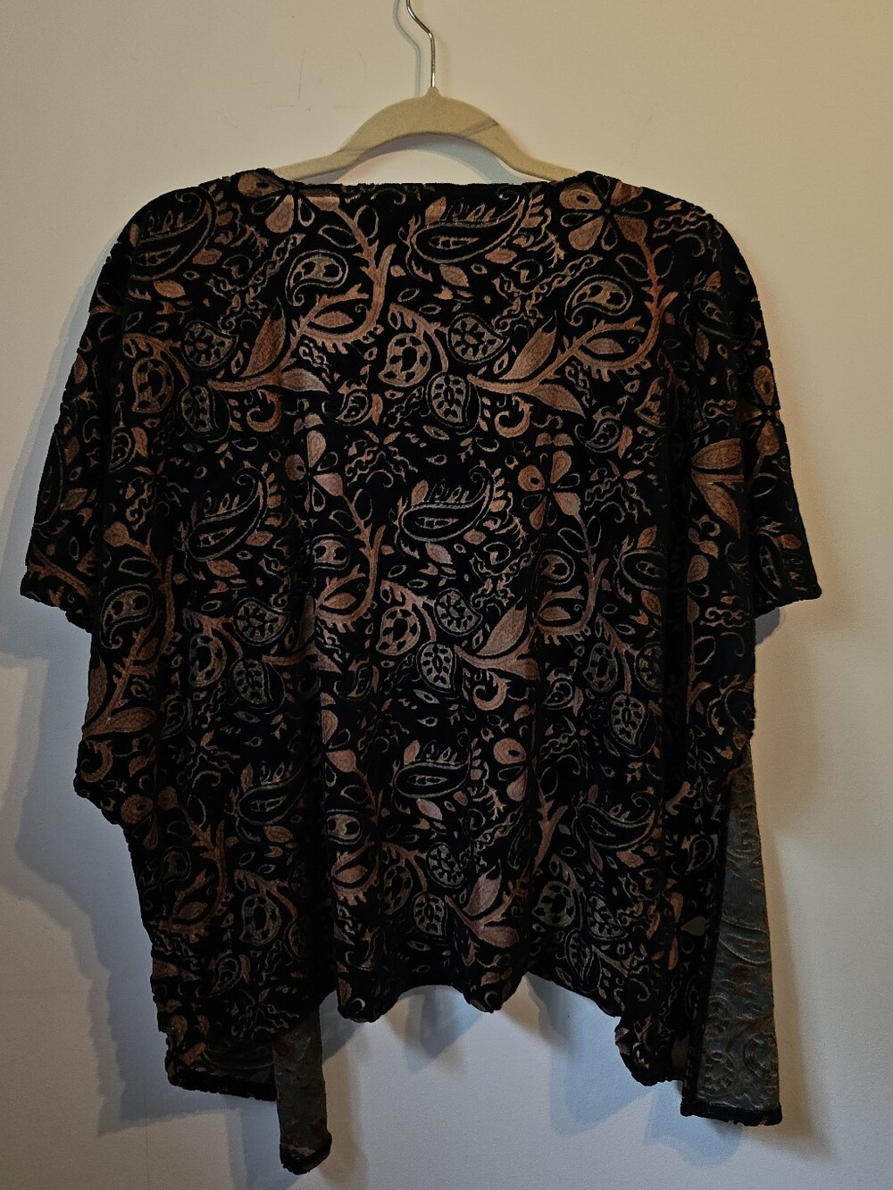 Billabong Black and Orange Sheer Short Sleeve Cover Up Medium - Picture 2 of 4